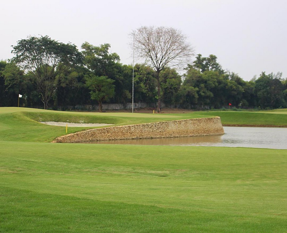 Suvarna Jakarta Golf Club